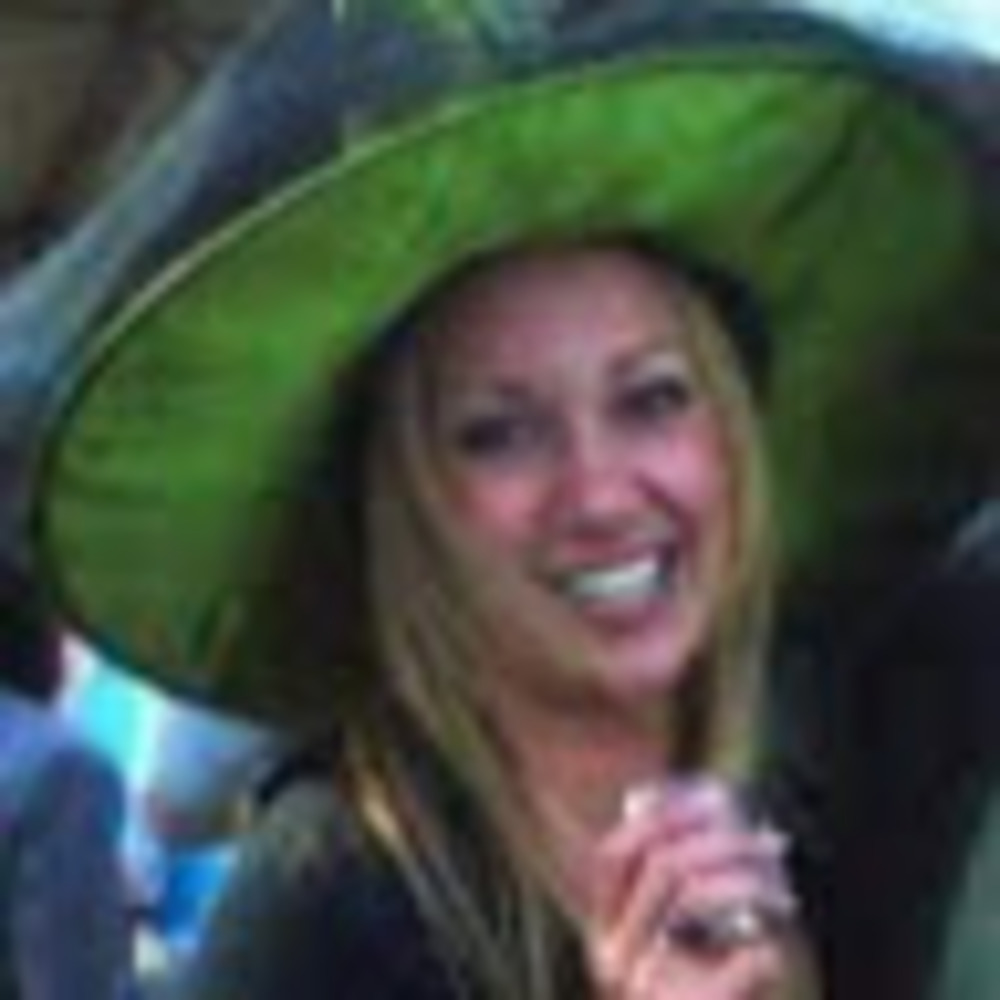 Meet your Posher, Witch